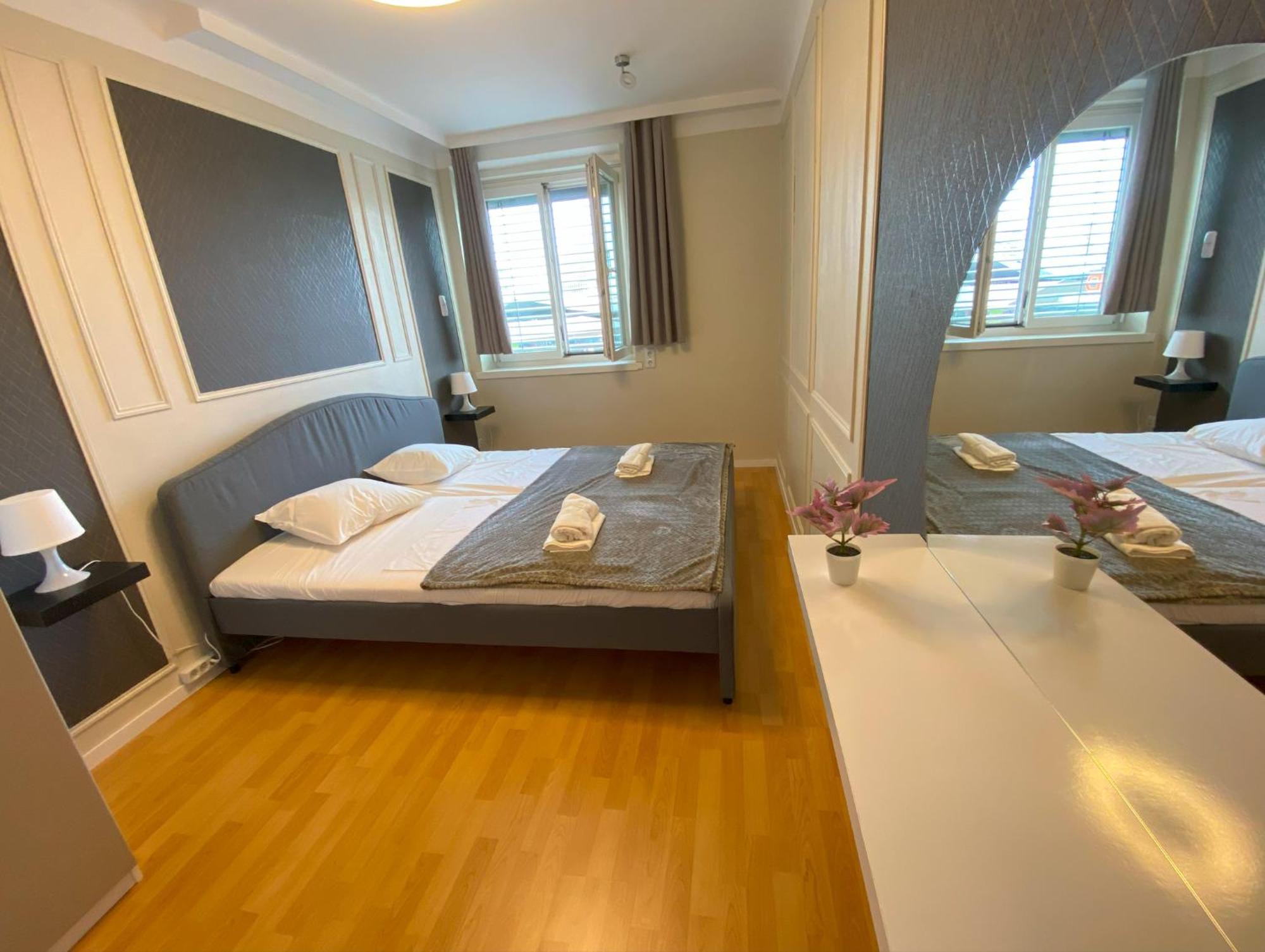Anzotika Central Apartment, Vienna Exterior photo